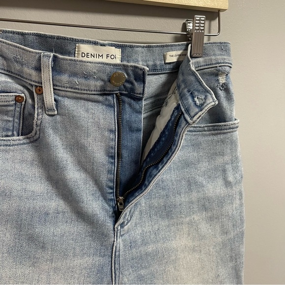 Denim Forum - The Lola High Rise Skinny Jean - Picture 3 of 8